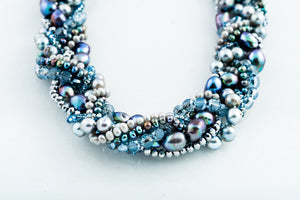 ALY BLUE PEARL NECKLACE