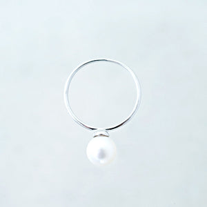 HOLLY PEARL RING