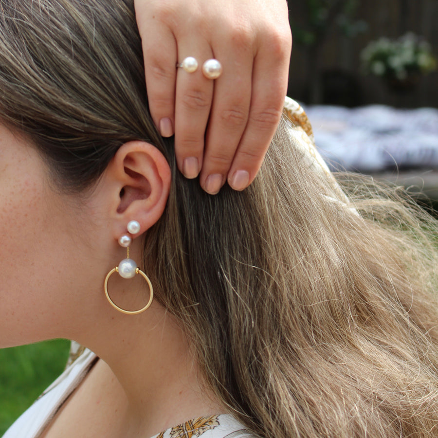 Pearl and Gold Hoop earrings